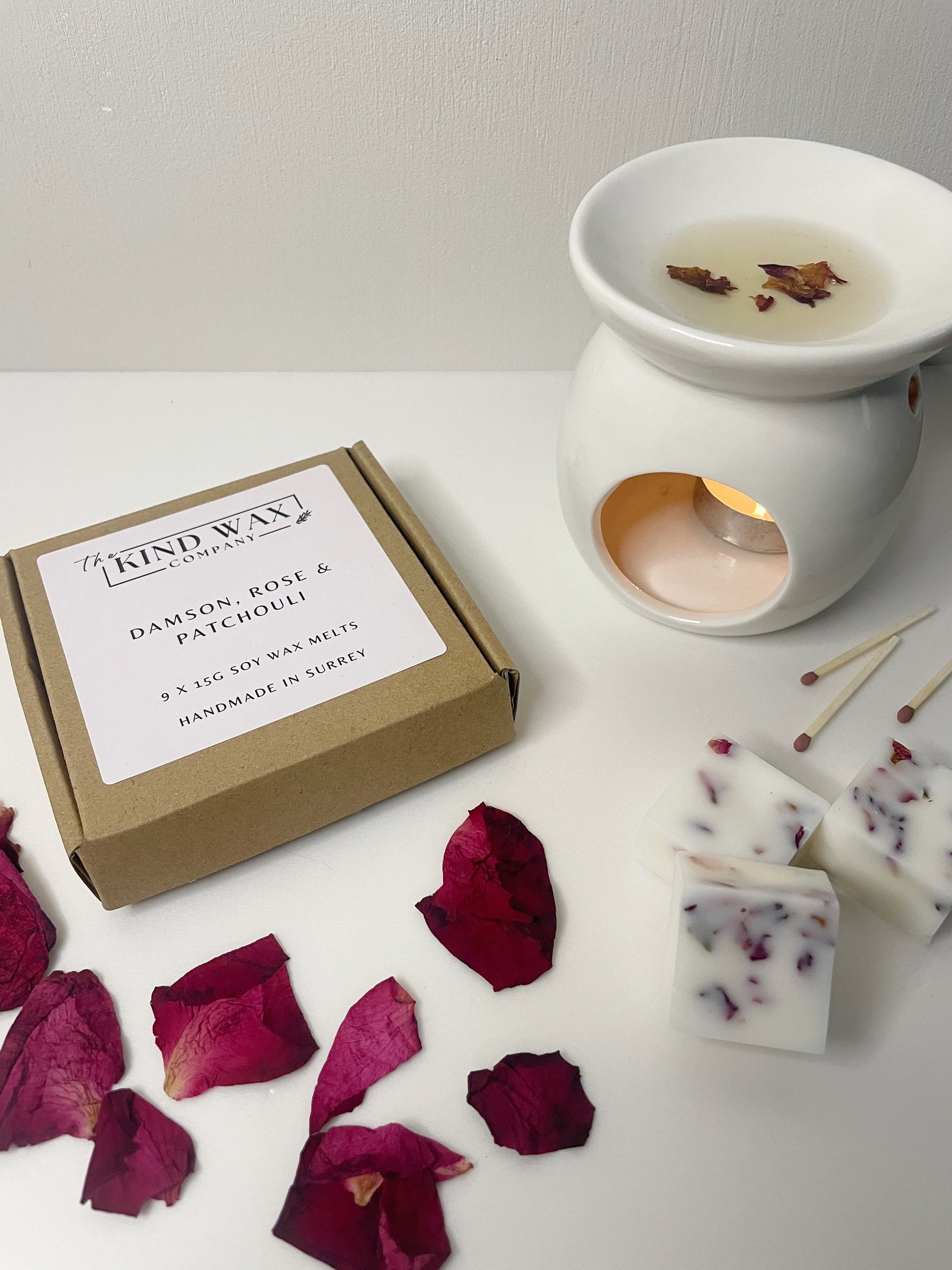 Damson, Rose & Patchouli Scented Soy Wax Melts - TheKindWaxCompany