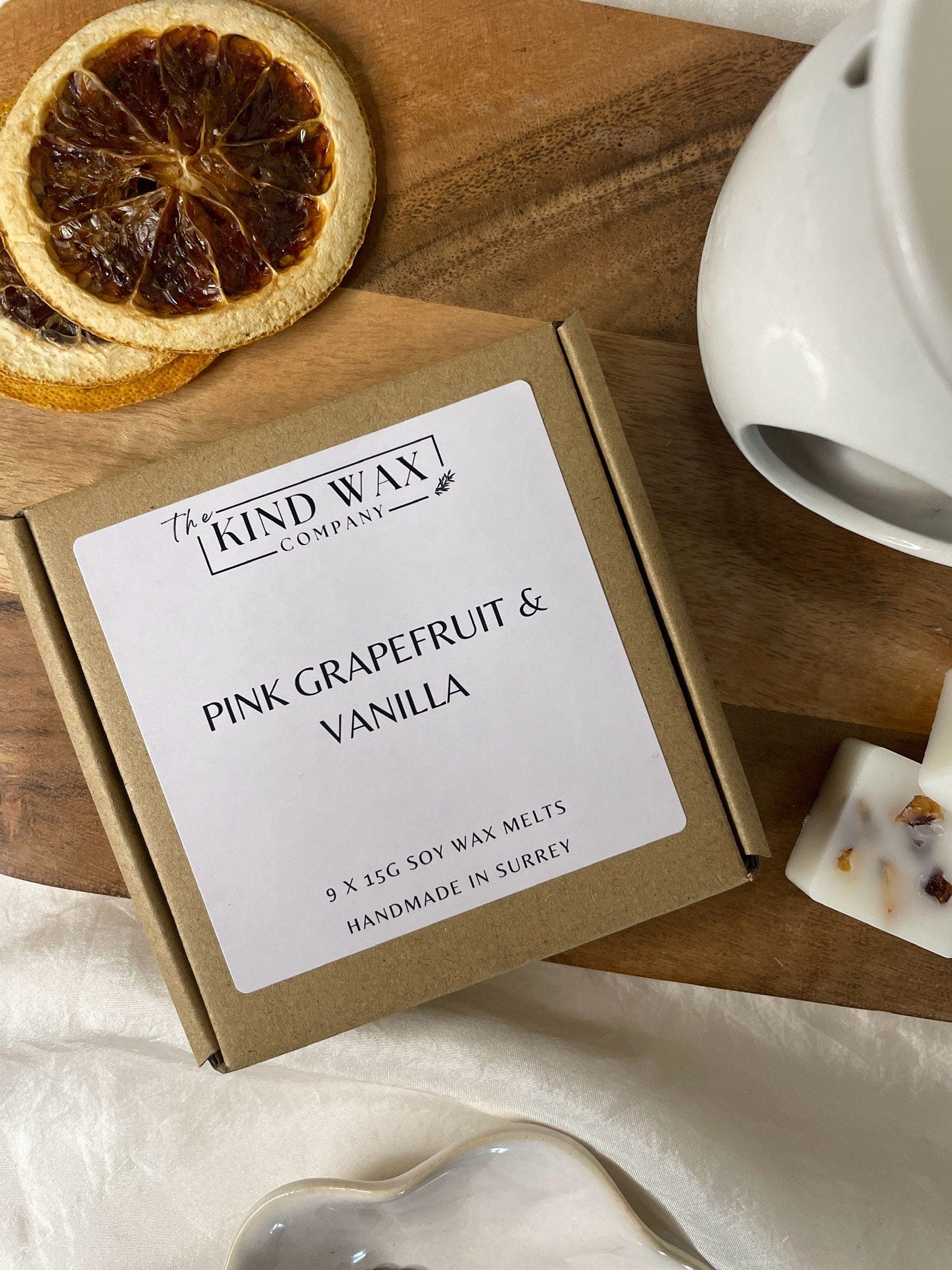 Pink Grapefruit & Vanilla Scented Soy Wax Melts - TheKindWaxCompany